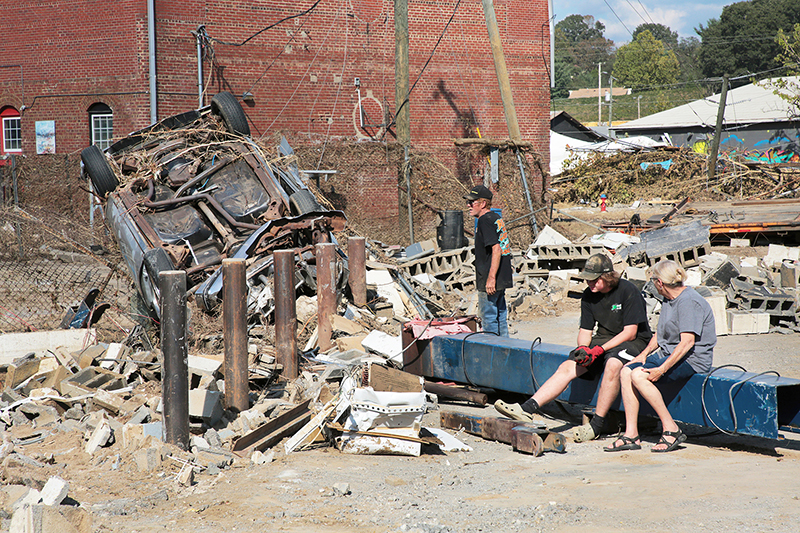 Hurricane Helene Aftermath : North Carolina : Richard Moore : Photographer : Photojournalist